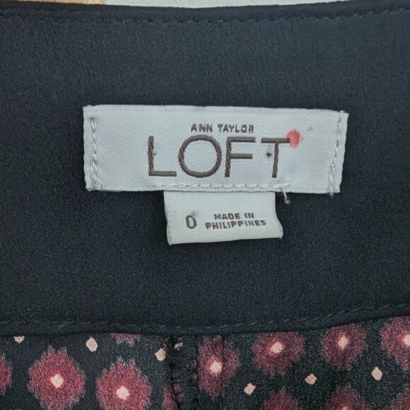 NWOT Ann Taylor LOFT Maroon Patterned Tuxedo Side-Piping Trousers - Picture 9 of 9